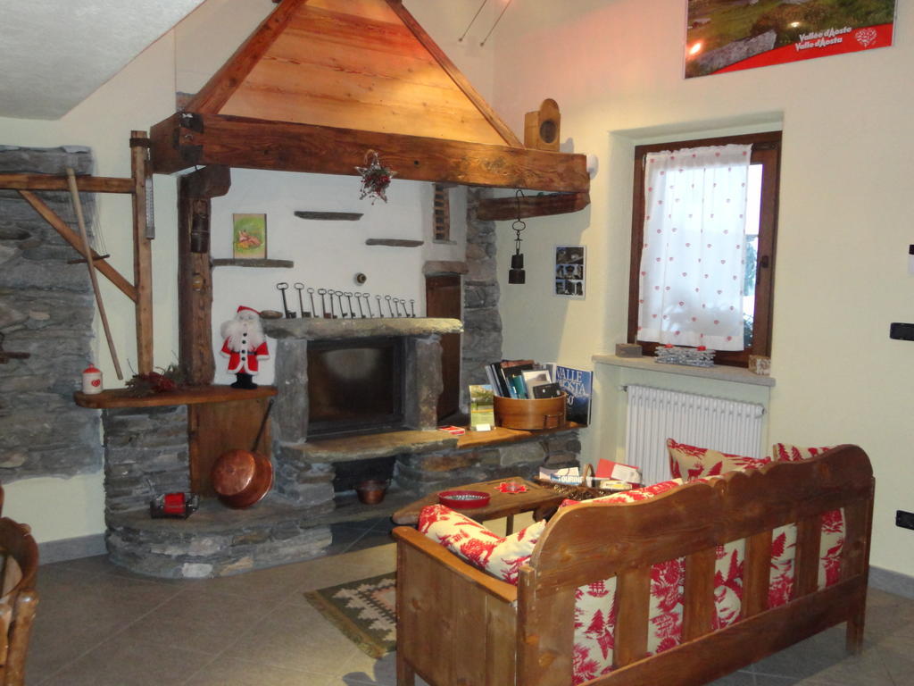 Les Chevreuils Bed and Breakfast Introd Εξωτερικό φωτογραφία