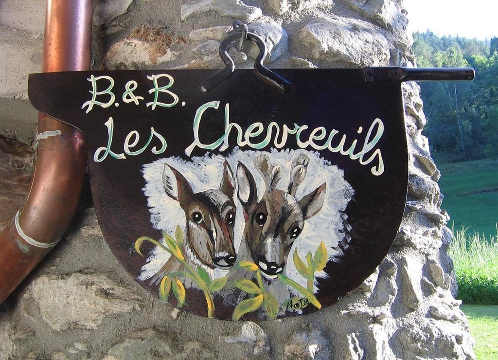 Les Chevreuils Bed and Breakfast Introd Εξωτερικό φωτογραφία